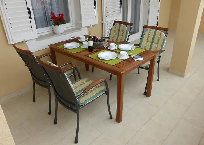 Toni, Borik * Ζαντάρ