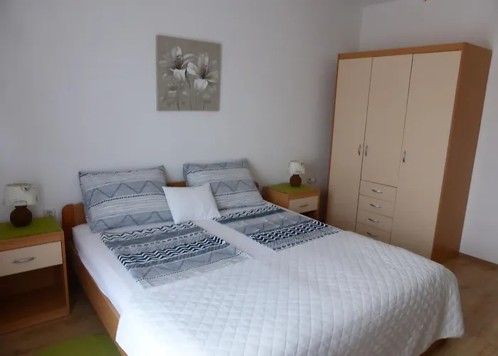 Toni, Borik Διαμέρισμα Ζαντάρ